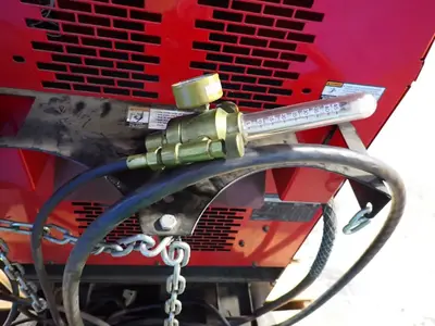 USED THE LINCOLN ELECTRIC CO PRECISION TIG 275