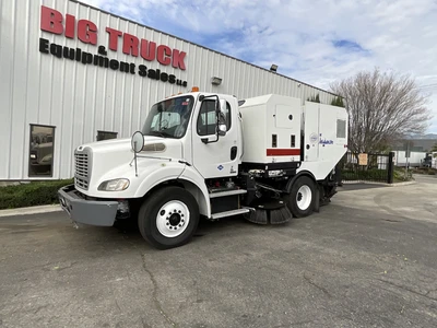 Used 2014 FREIGHTLINER M2 Street Sweeper California US | Big Truck & Equipment #1412286