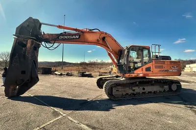 Used 2014 DOOSAN DX300LC-5 Excavators Louisiana US | Proxy Equipment #1388561