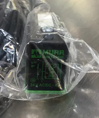 USED Murr Elektronik 7000-11021-6361000