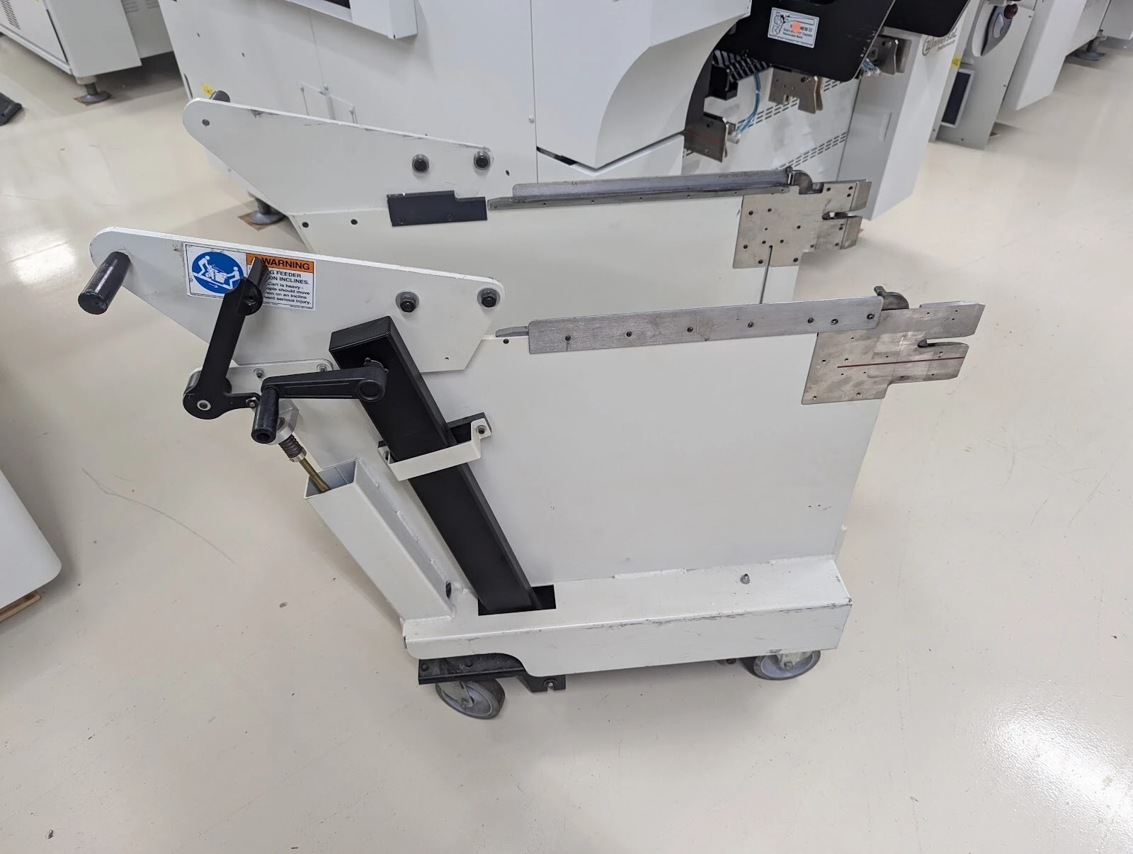 Used Universal Instruments Corporation 48401809 PCB Component Feeders Michigan US | 4Tech USA #1540436