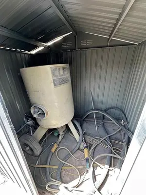 Used OUTDOOR INDUSTRIAL SANDBLASTER _UNKNOWN_ Blast Room (Manual Booth) Pennsylvania US | Shot Blasting Equipment #1244249