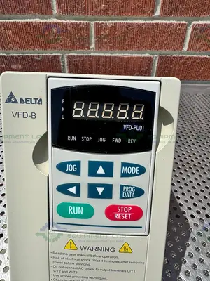 Used DELTA ELECTRONICS VFD022B43B INVERTER DRIVE 3 PH, 0-480V OUTPUT, 0.1-400HZ Electronics & Components California US | Equipment Lab #1271598