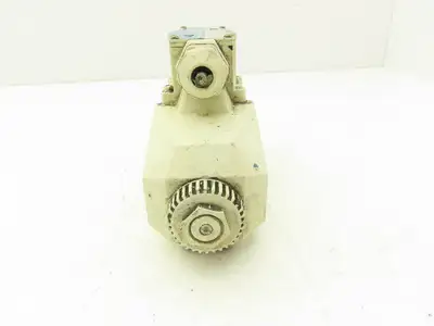 Vickers DG4V-5-2A-M-P7L-H-6-30 Directional Solenoid Valve 24VDC