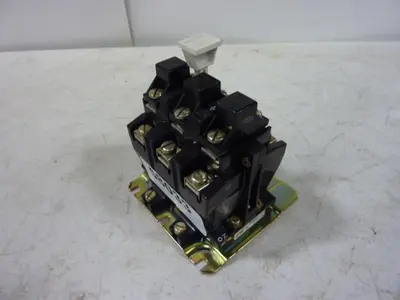 USED ALLEN BRADLEY 592-BOV169 SER B W32