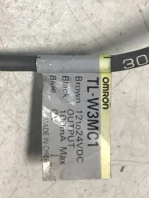 USED OMRON TL-W3MC1
