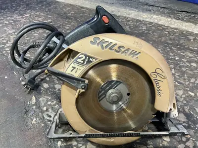 Used _UNKNOWN_ _UNKNOWN_ Trim Saws Ohio US | HGR 24 #1384009