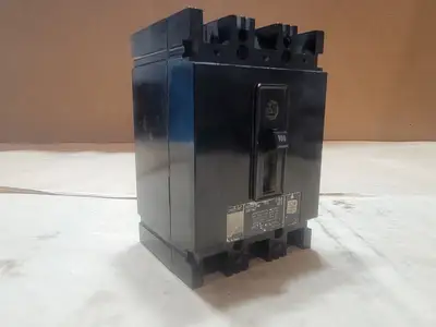 Used WESTINGHOUSE FB3100 Switchgears British Columbia CA | Lenmark #1438355