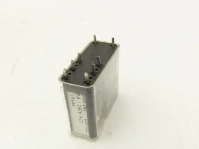 Elesta SGR282 Socket Relay With Base 24VDC 8A Lot Of 12