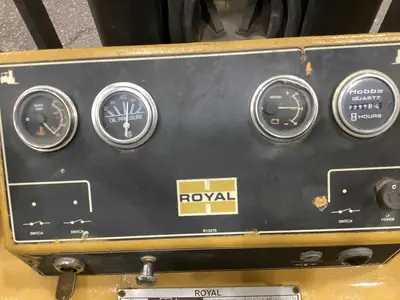 Used 1995 ROYAL T400 Liquid Propane Forklifts Illinois US | Forklift Exchange #1274660
