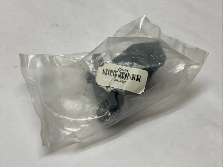 New | in-Stock ABB DB25/25A,1SAZ201108R0001 Motor Control Parts Michigan US | Maverick Industrial Sales #1460859