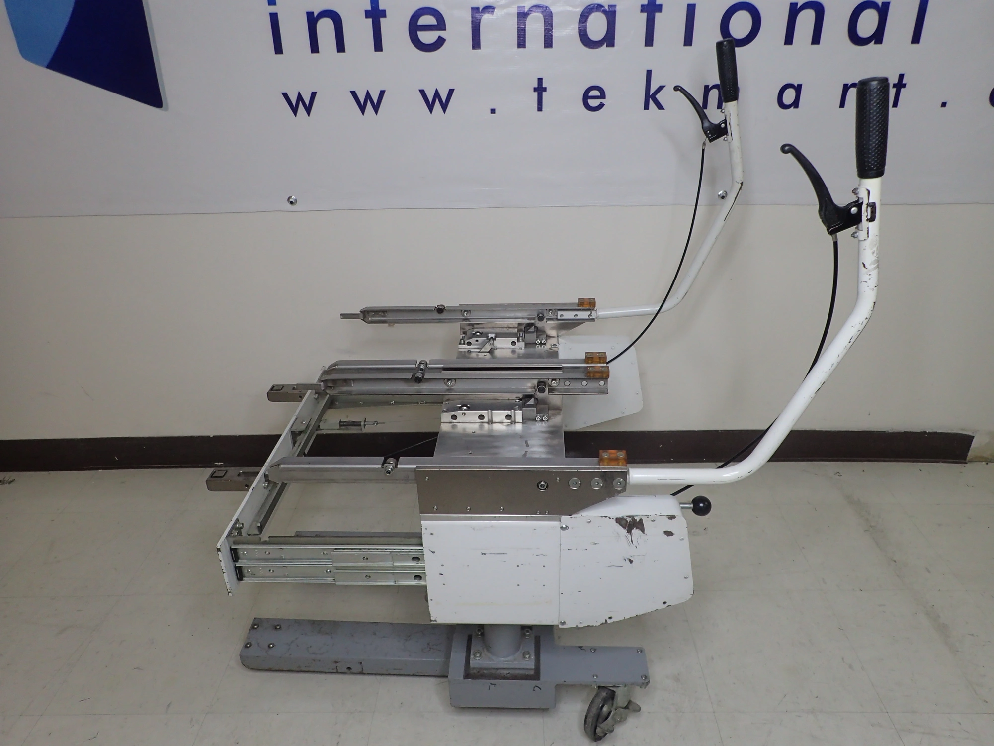 USED FUJI M3 PALLET CHANGE UNIT (BUCKET TYPE) (PBM3B)