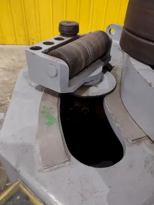 5" X 5" X 1/2" ROUNDO MODEL #R-5-S HYDRAULIC ANGLE ROLL: STOCK #23480