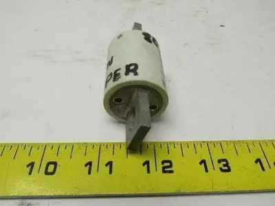 Ferraz Shawmut A30QS125-4 Semiconductor Protection fuse 125A 300V Bolt in Blades