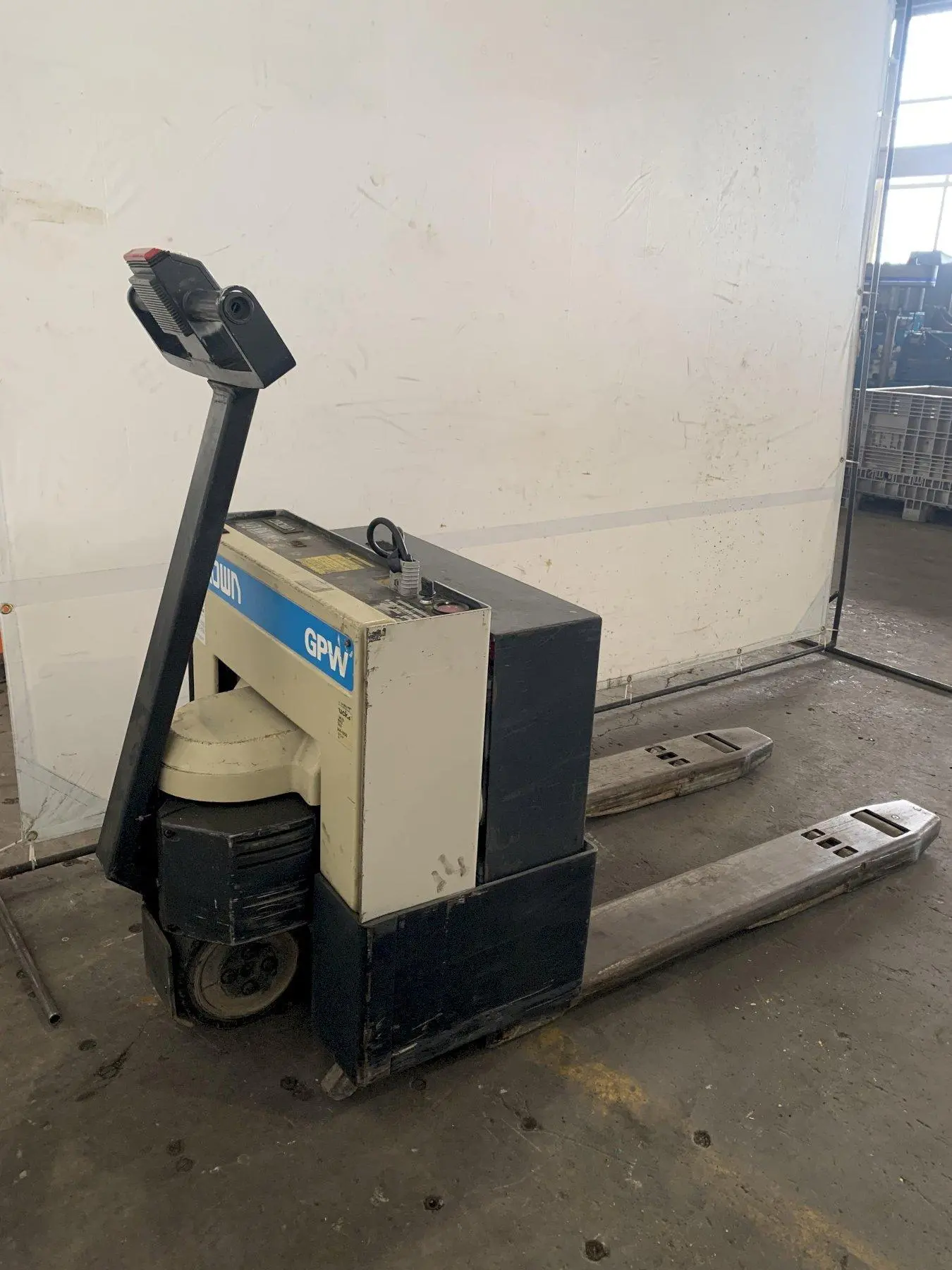 USED CROWN 40GPW-4-14