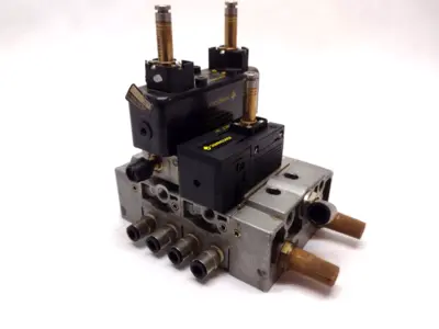 346 00 173, 355 00 087, 355 00 088 | Joucomatic Compact1 Pneumatic Manifold  - Used