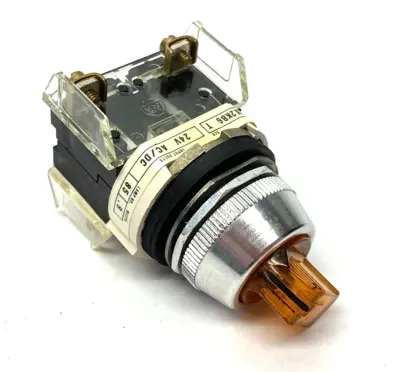USED ALLEN-BRADLEY SER. T ILLUMINATED SELECTOR SWITCH 2-POS AMBER 24V