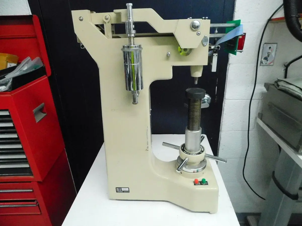 Used MITUTOYO 940-142 Hardness Testers Texas US | Aucto #1461108