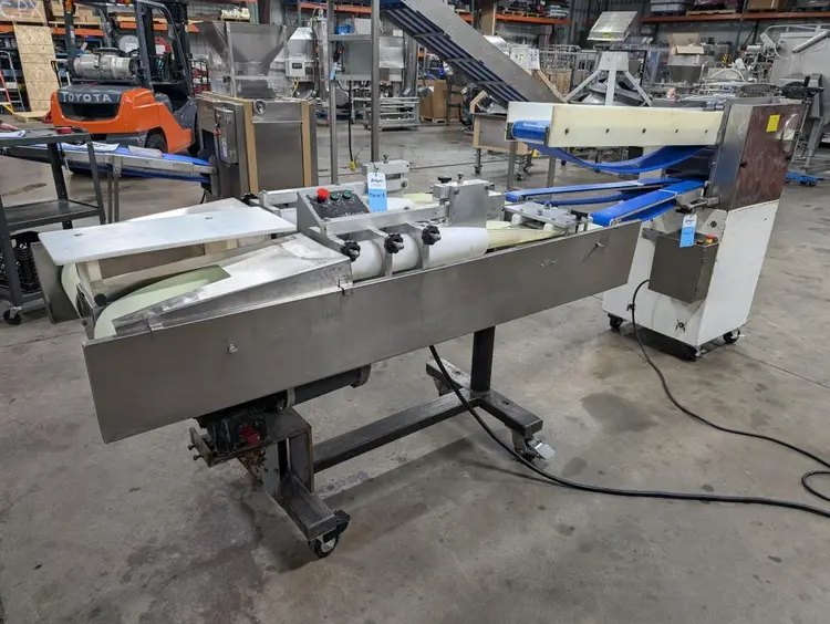 Used EXCELLENT BAKERY EQUIPMENT KSD-100-2    KSF-300S-2 Dough Dividers | Boyko Inc. #421705