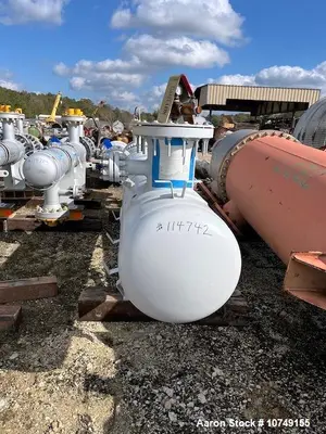 Used Fabsco 284 Sq Ft Horizontal Shell & Tube Heat Exchanger, Duplex 2205 Tubes, 2023