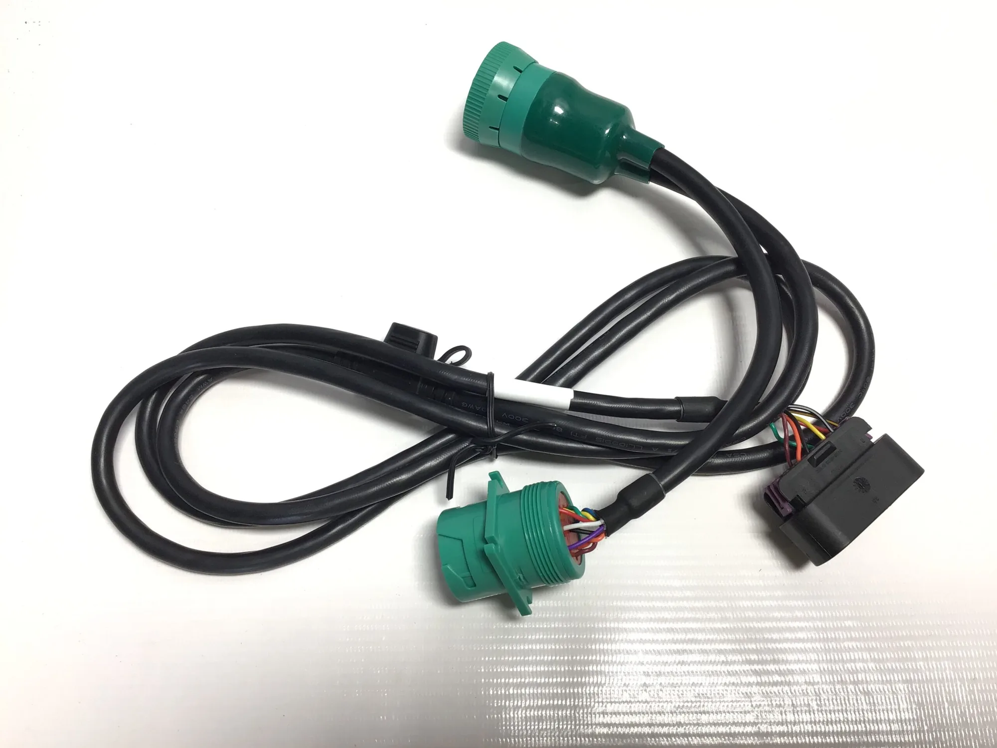 Unbranded F39105 Universal Green (Type 2) 9 Pin Male and Female Splitter Y Cable
