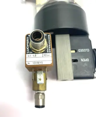 24328-KA41-0001/0463 | VAT  Vacuum Angle Valve w/ Lucifer 131M15 Solenoid Valve - Used