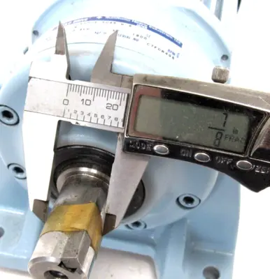 NEW SUMITOMO CNHM05-5085-B-8 GEARMOTOR 8:1 400/440V FB-05A1 CNHM055085B8