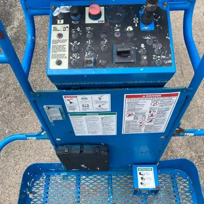 Used 2014 Genie Z34/22IC Articulating Boom Lifts New York US | United Lift #1446802