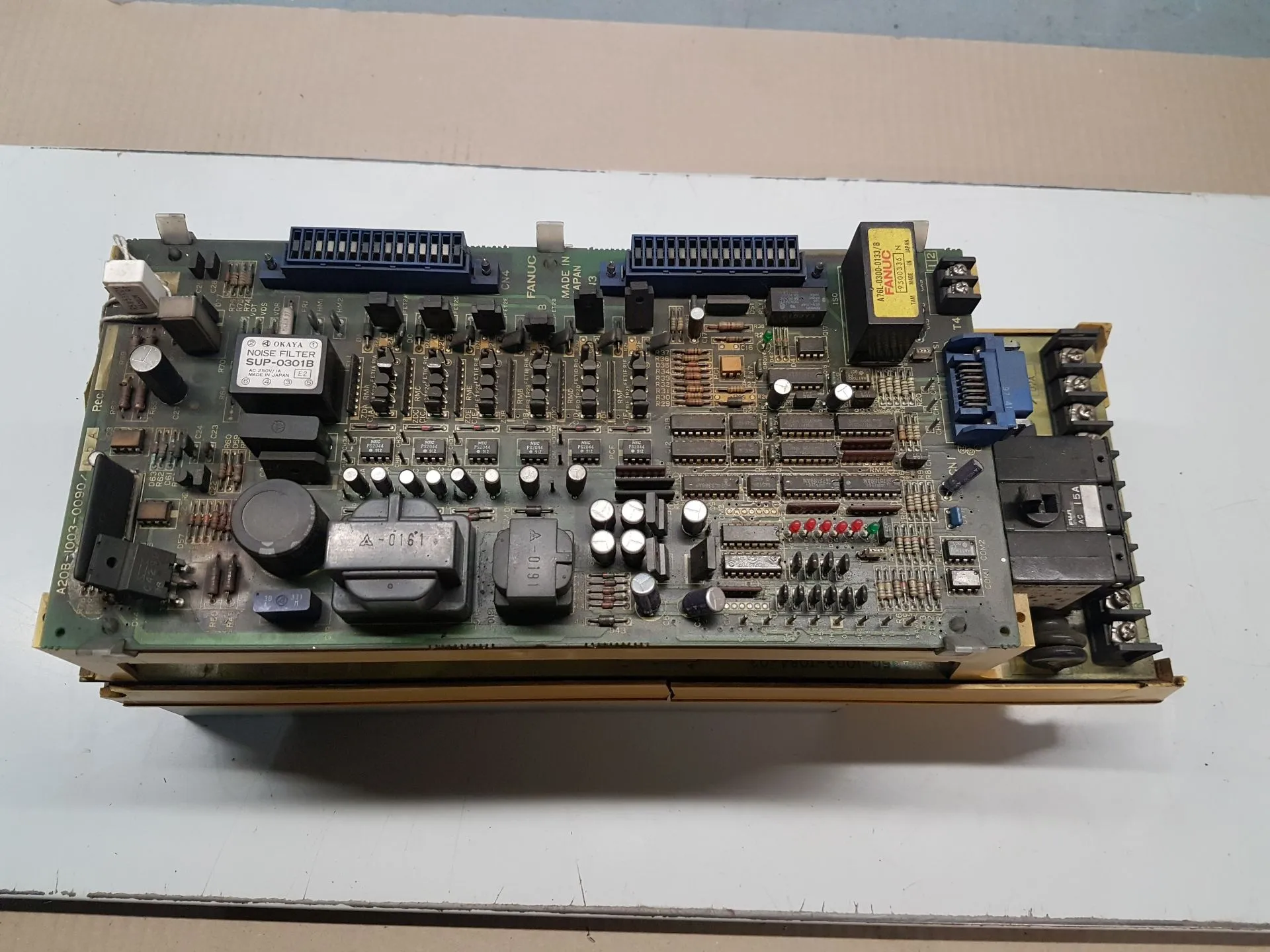 (REF 146) FANUC SERVO AMP A20B-1003-009005A