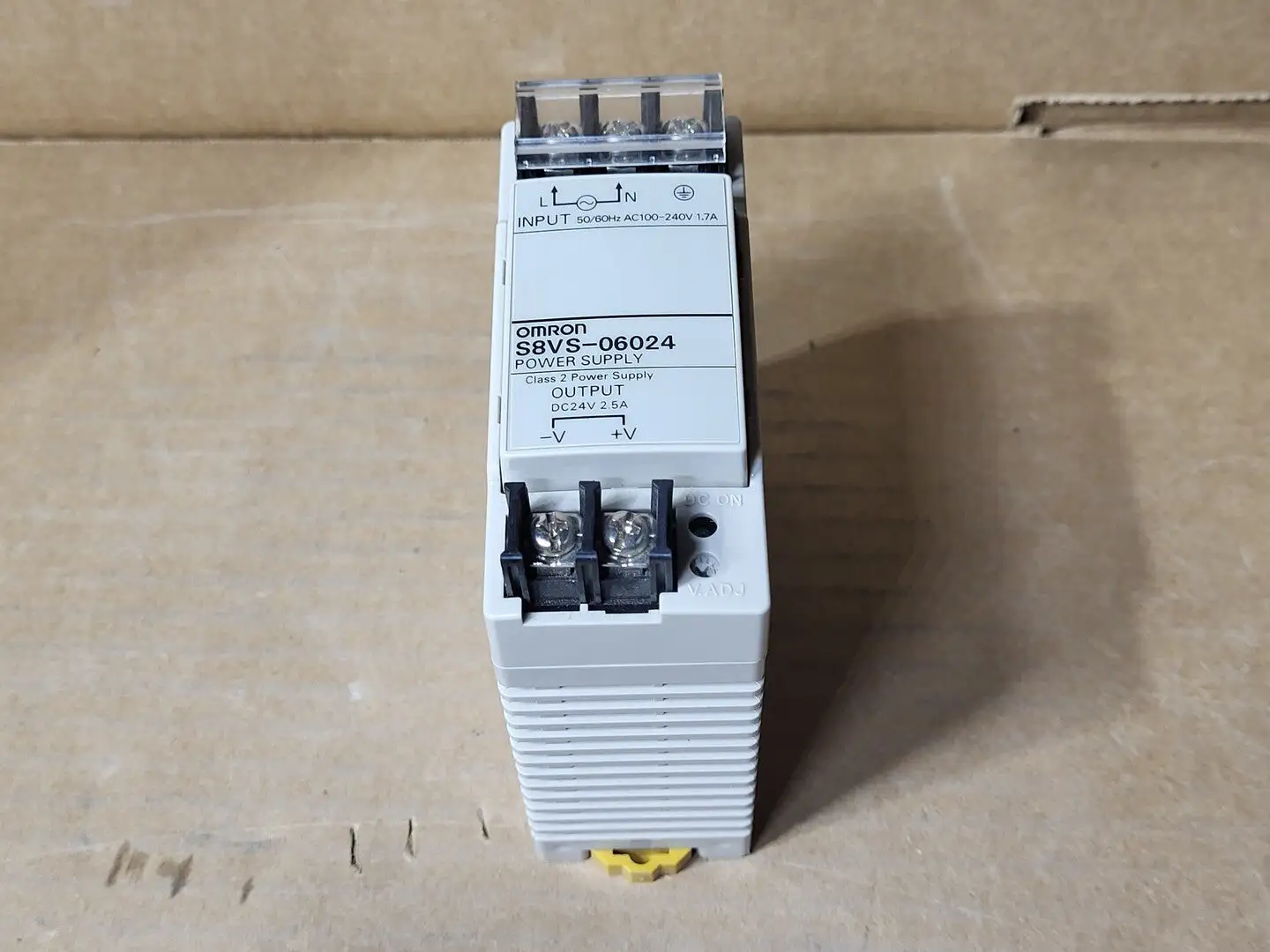USED OMRON S8VS-06024/ED2