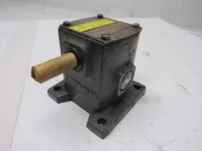 Boston Gear 309A-20-H Right Angle Double Shaft Speed Reducer Gear Box 20:1 Ratio
