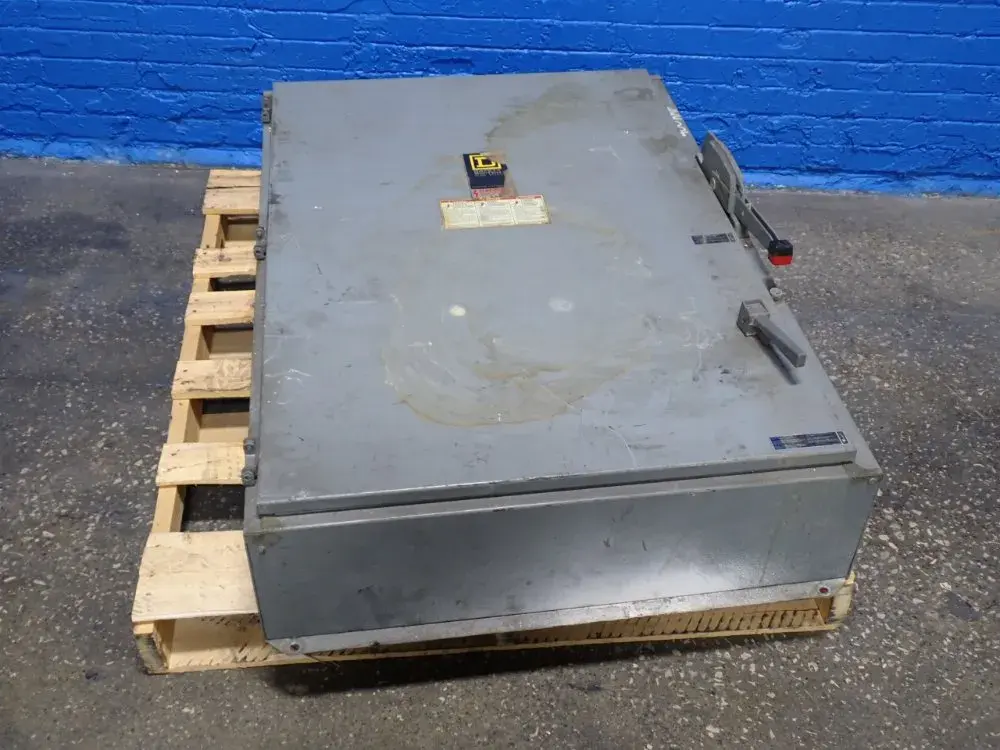 Heavy Duty Safety Switch Cabinet