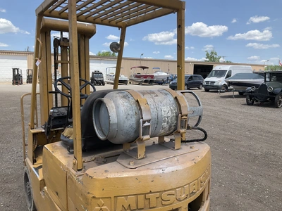 USED MITSUBISHI FGC20
