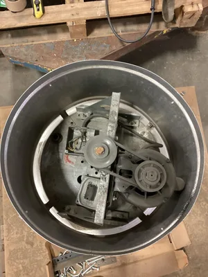 Loren Cook 135 ACE Downblast Roof top Exhaust Fan 1800CFM