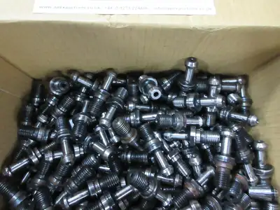 Used _UNKNOWN_ _UNKNOWN_ Retention Knobs TW | Apex Group #1551825