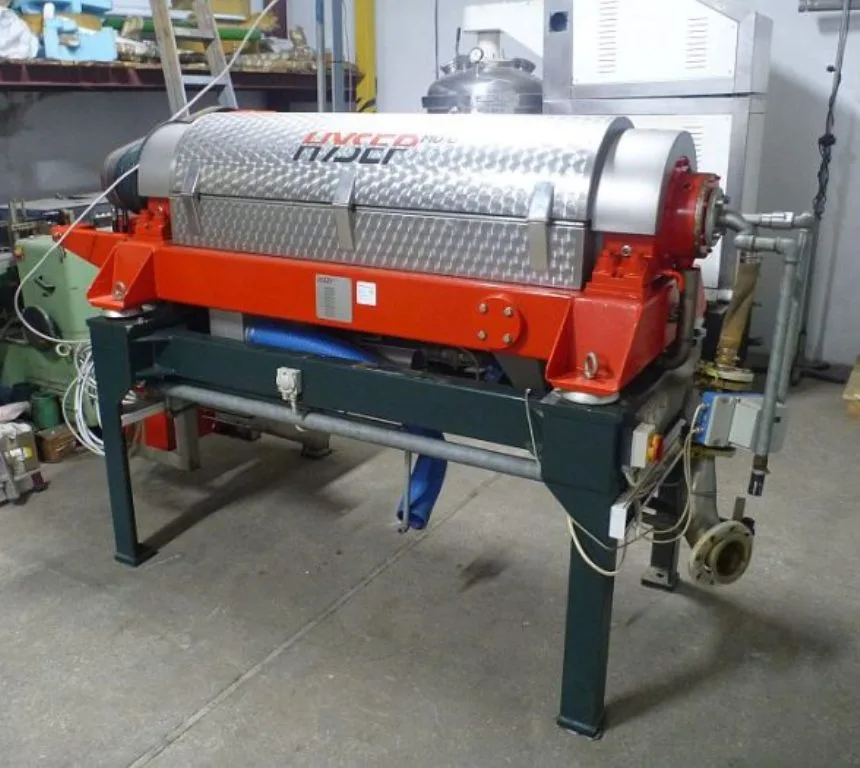Hysep/DDS MD 43C (16x42) decanter centrifuge, CS.