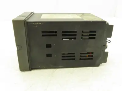 Honeywell UDC3000 Digital Temperature Controller DC300K-E-0A0-20-0000-0