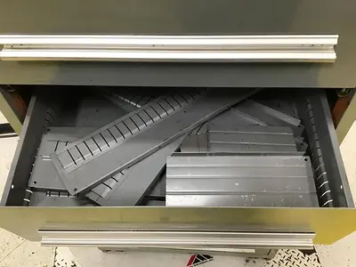 USED STANLEY VIDMAR 5DRWCAB