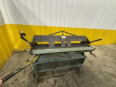 4' X 16 GAUGE ROPER WHITNEY MODEL #U416 MANUAL FINGER BOX & PAN BRAKE W/ STAND: YOBRO #23907