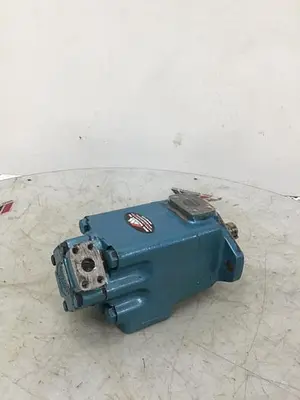 USED VICKERS 3520V25A8