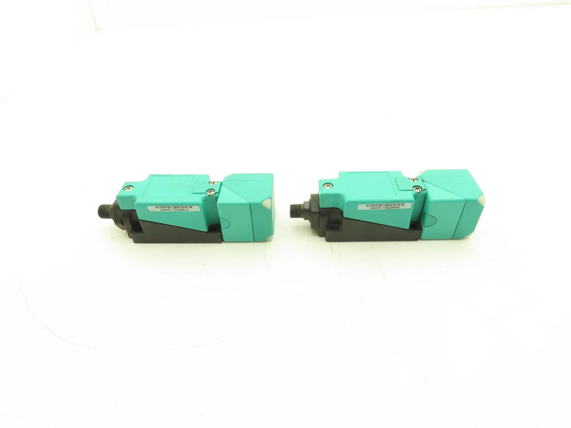 Pepperl+Fuchs NBB20-U1-A2-TV1 Inductive Proximity Sensor 10-30VDC 200mA Lot of 2