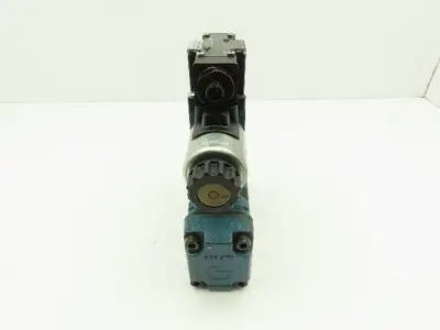 Rexroth 4WE6J61/EG24N9DK24L2,  Z2FS 6-2-43/1QV,  4WEH10W44/6EG24 Valve Stack