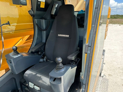 Used 2016 LIEBHERR LTM 1070-4.2 Mobile Cranes Connecticut US | Quality Cranes & Equipment #1485732