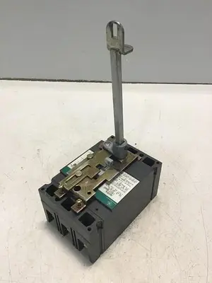 USED GE TED136100 / DISCONNECT