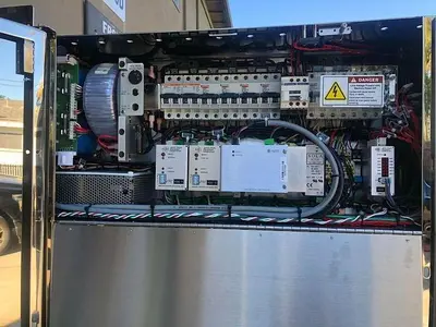 SSEC 3302 Resist Removal and Wafer Cleaning Machine