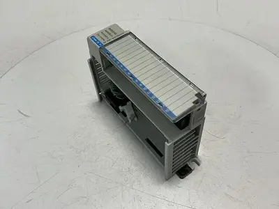 USED ALLEN BRADLEY 1769-IQ16 SER A