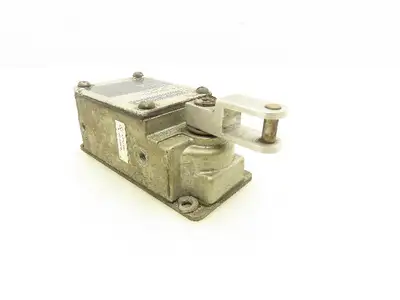 R.B.Denison L142 Lox-Switch Limit Switch Series F 17° Pretravel 1 Pole