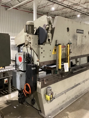 USED 1998 ACCUPRESS 713010