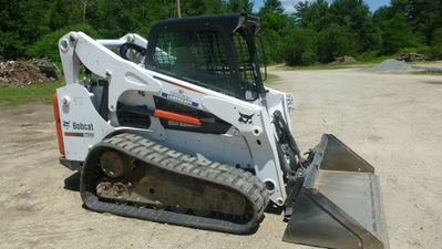 USED 2014 Bobcat T750
