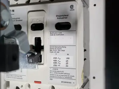 USED EATON SVX004A1-5A4N1